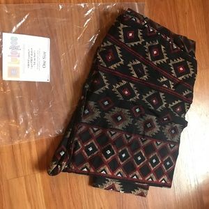 LLR Aztec leggings